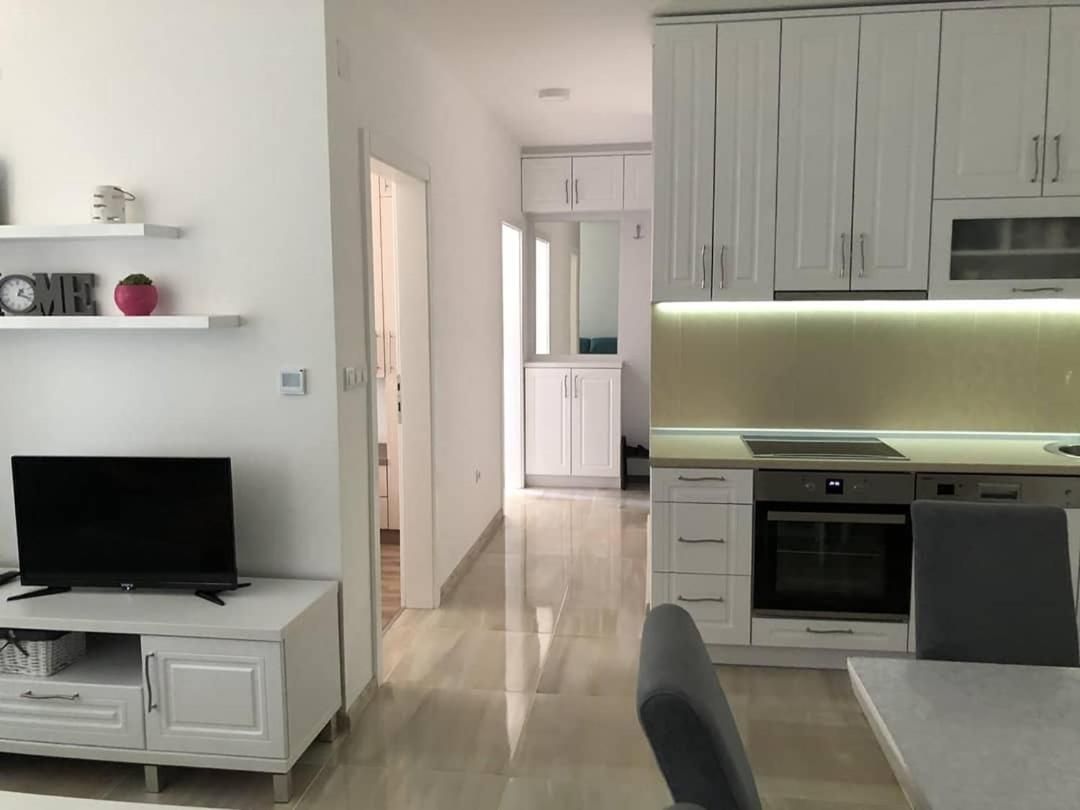 Apartman Sims Bijeljina Exterior foto
